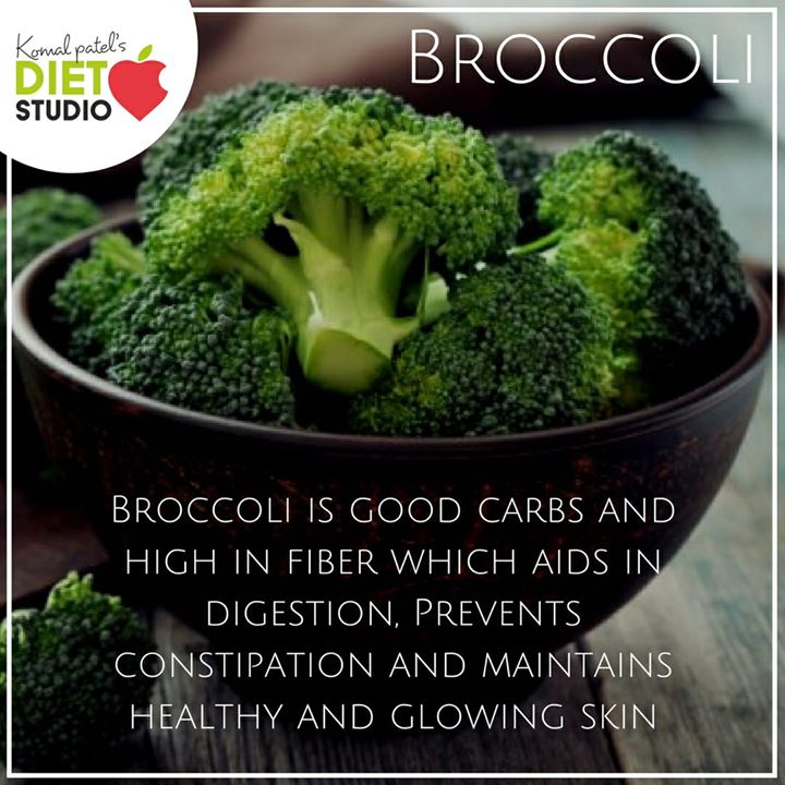 How do you use this vegetable????
Did you know that broccoli benefits bone health, lowers cancer risk, and also help fight skin damage....
Use them in your stir fry salad, your soup or even make a paratha out of it.

#broccoli #health #benefits #nutrition #bonehealth #skinrepairs