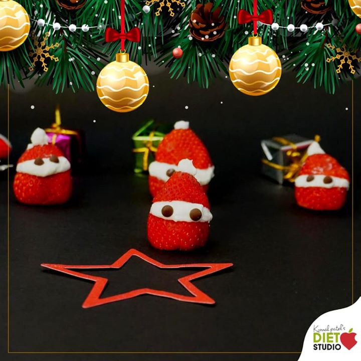 The Key to Creativity Could Be Eating Your Fruits and that too seasonal fruits...
This strawberry Santa’s are made with yogurt and chocolate chips
#fruits #funwithfruits #banana #seasonalfruits