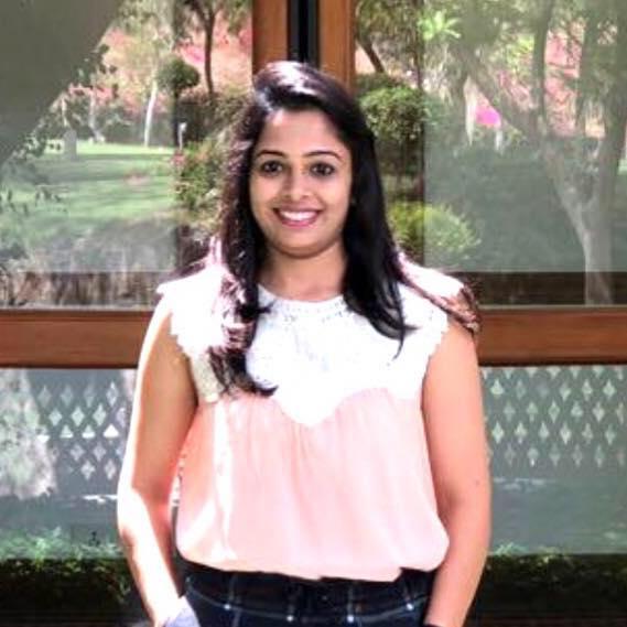 Komal Patel,  Nutritionist in Ahmedabad, Best Dietician in Ahmedabad, Online Diet Plans Ahmedabad, Famous Weight Loss Dietitian, Online Weight Loss Plans, Online Weight Gain Plans, Nutrition expert in Ahmedabad