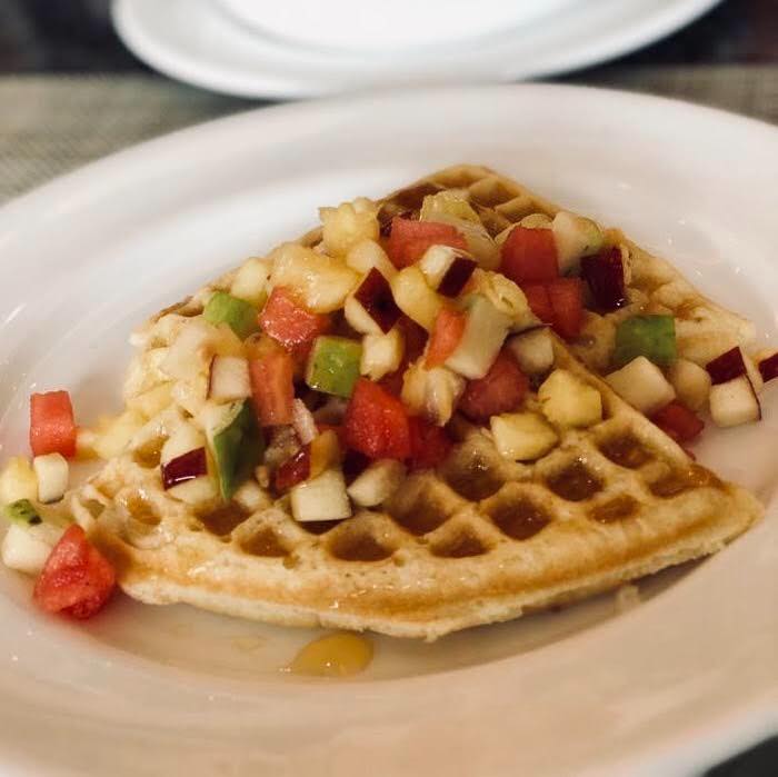 One of my favourite brunch is waffle loaded with apple both green and red with maple syrup. 
I love having a treat like this when on holidays..
I don’t finish it all but I ate enough to be satisfied and contently happy.. 
#waffle #mindful #guiltfree #enjoyfood #holidays #fruits