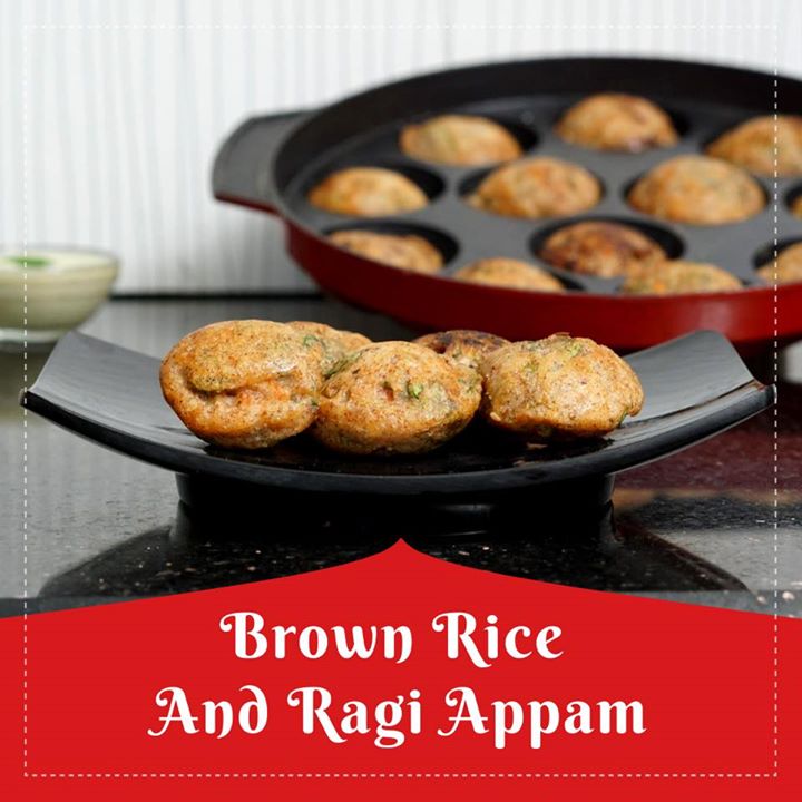 Brown rice oats and ragi. Appam is a quick and healthy snacks for kids and as a healthy breakfast as it is a balanced meal with good fiber, protein and vegetables. 
check out for the complete video. 
https://youtu.be/JcbYbmPJLro
#brownrice #oats #ragi #appam #fiber #protein #vegetables