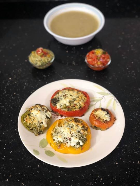 Dinner for the day 
Broccoli spinach and paneer stuffed capsicum with salsa served with soup..
Cooked broccoli spinach onion in oats sauce and spiced up with oregano, garlic, and pepper powder 
- stuffed it and grilled it with grated paneer on it . 
#healthydinner #healthyrecipe #brocollirecipe #komalpatel #whatdietitianseat