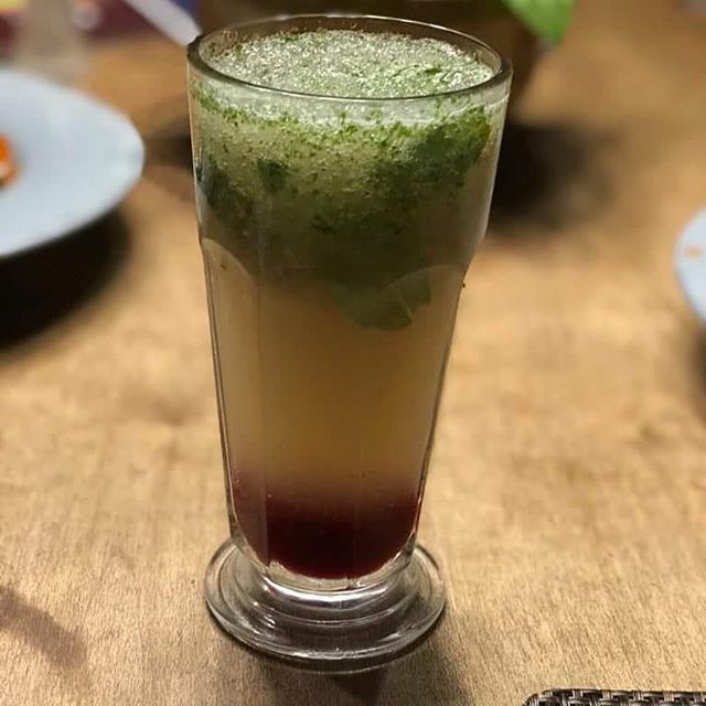 A perfect combination of kokum juice + lime and some fresh mint as a drink for today's party.
#eatsmart #eatclean #eathealthy #goodfood #parties #Christmas #celebration #health