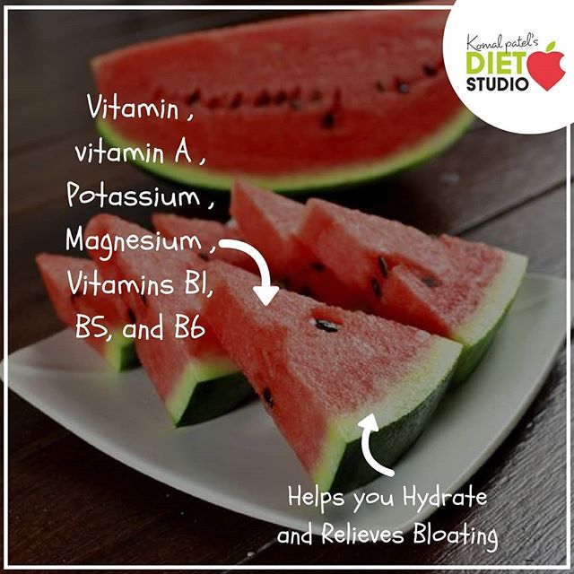 Summer treat....
Watermelon is one of the fruits that is rich of water. Watermelon is good for hydrating our body because it contains vitamin A, C, and potassium, zinc.
#watermelon #fruit #seasonalfruits #fiber #antioxidant #water #hydration #summercare #health