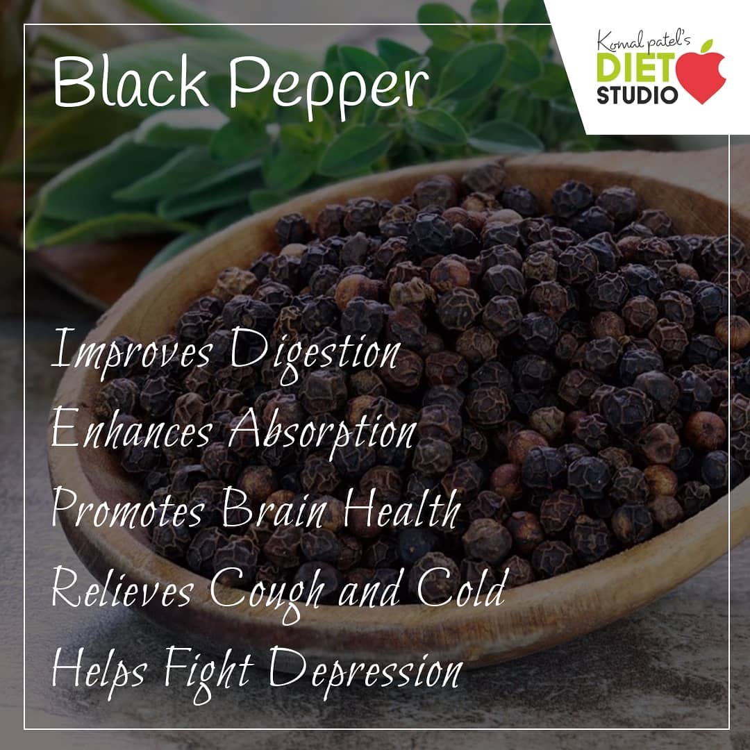 From an omelette, pasta to a vegetable stir fry, black pepper can enhance the taste factor.
The piperine in black pepper has numerous beneficial properties that can improve your health in many ways.
#spices #indianspices #blackpepper #pepperpowder #piperine #digestion #coughandcold