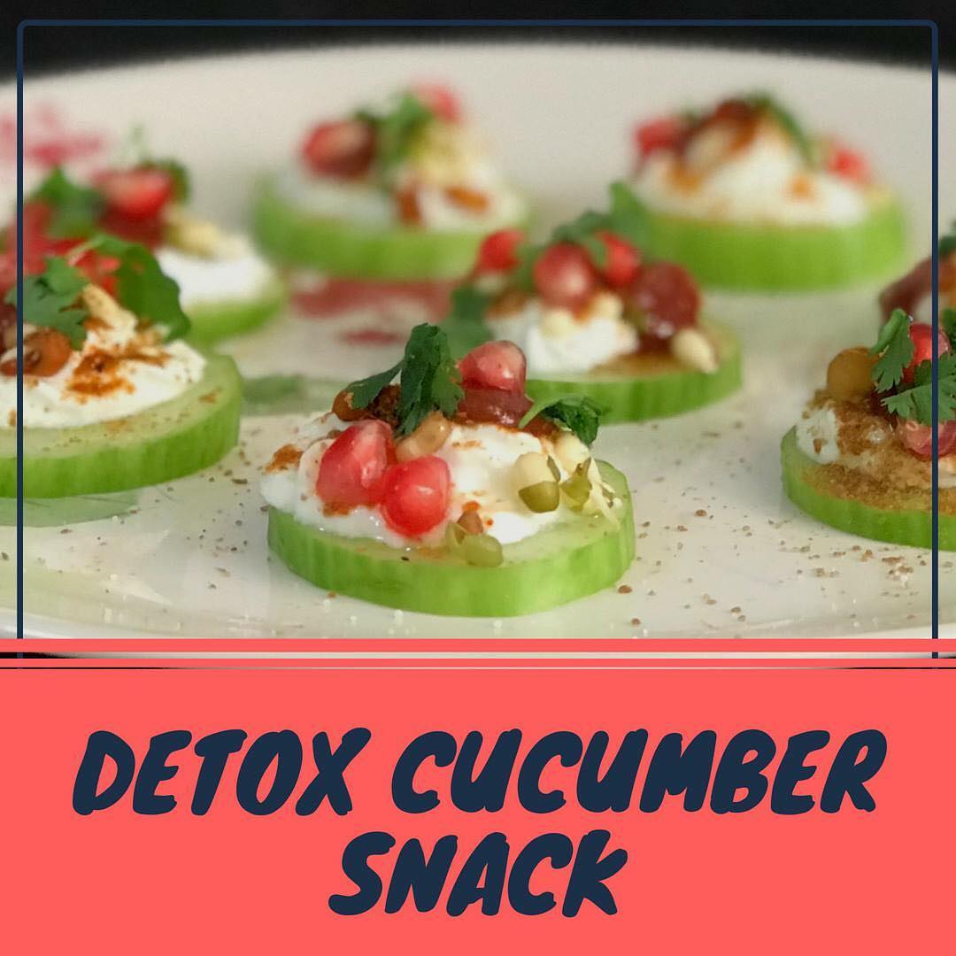 A Healthy twist to our favorite chat. Cucumbers are very low in calories, yet they make a filling snack. Topped with protein rich yogurt gives you a satiety and antioxidant from pomegranate.
Check out for the recipe 
https://youtu.be/ieKt7Vt9AsM
#healthysnack #snack #detox #detoxsnack #cucumber #yogurt #protein #summersnack #youtube #channel #subscribe #komalpatel