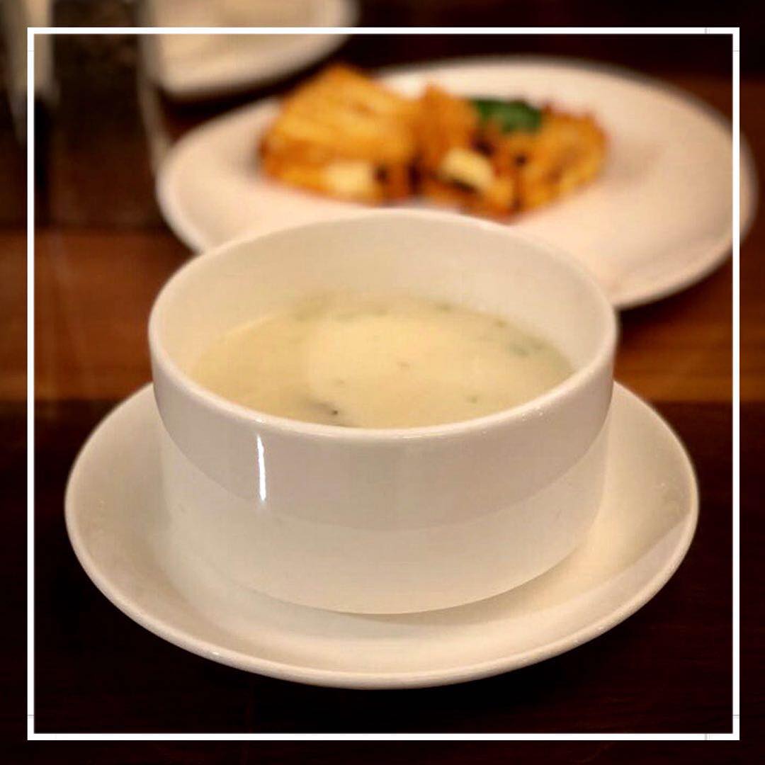 celery mushroom soup - sautéed mushroom in coconut milk ....
Dinner for today...
Soup and 2pcs of grilled paneer.
#dinner #soup #mushroomsoup #paneer #grilledpaneer
