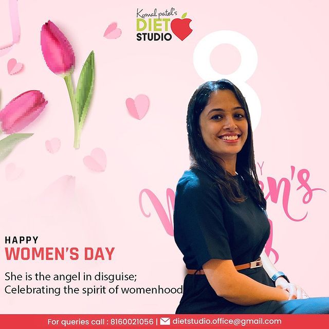 #Internationalwomensday 
 
Love yourself 
Believe in yourself 
And be you 
Don’t let others decide who you are
Wether it is beauty, weight , success 
Live your life fullest 
Happy women’s day....

#womensday #womens #komalpatel #love #loveyourself