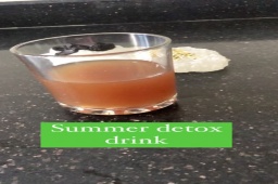 Summer detox drink 
Variyali sharbat 
Heat stroke remedy 
Fennel water 
#sunmerdetox #summerdrinks #instagramreels #summerreel #instagramhealth #instagramdiet #reelhealth #instagramdietitian #dietitian #nutrition #nutrionist #covid #fennelseeds #fennelwater #saunf #raisins #detox #detoxdrink